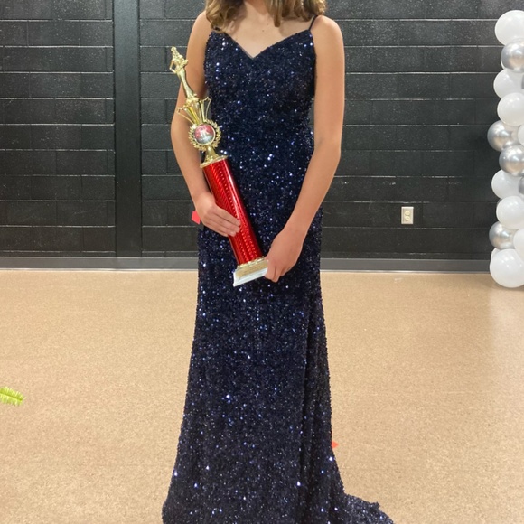 Navy blue Sequin Prom/Pageant Dress - Picture 1 of 4